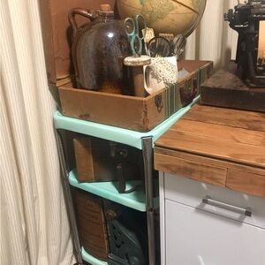 Vintage Suitcase Travel Case (great decor piece)